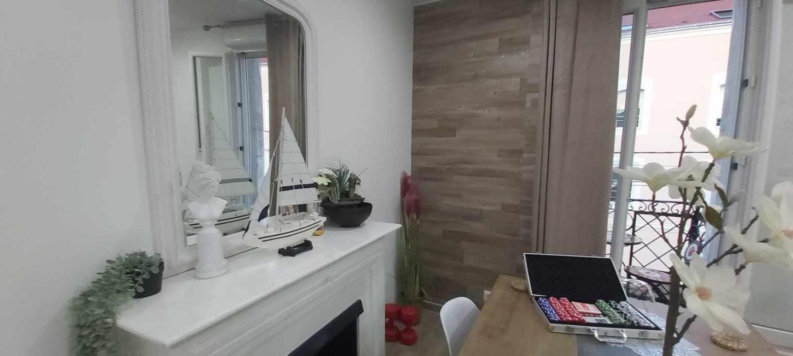 Les Suite Appartement A Chalon Sur Saone Zimmer foto