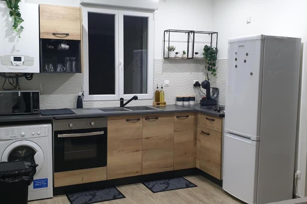 Les Suite Appartement A Chalon Sur Saone Exterior foto